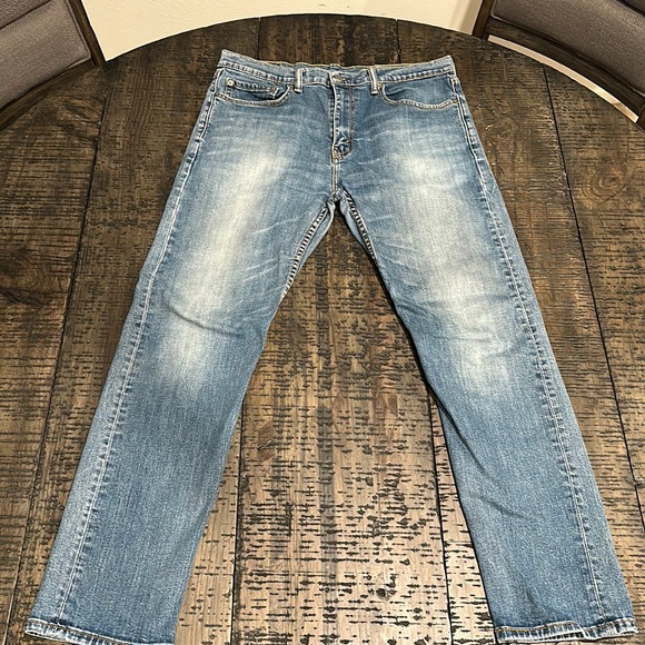 Men’s Levi’s 502 - Picture 1 of 6